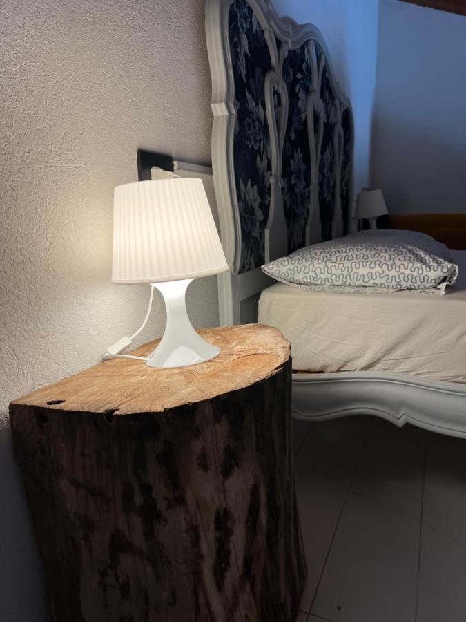 Il Baco Da Seta Villa Manta Bagian luar foto