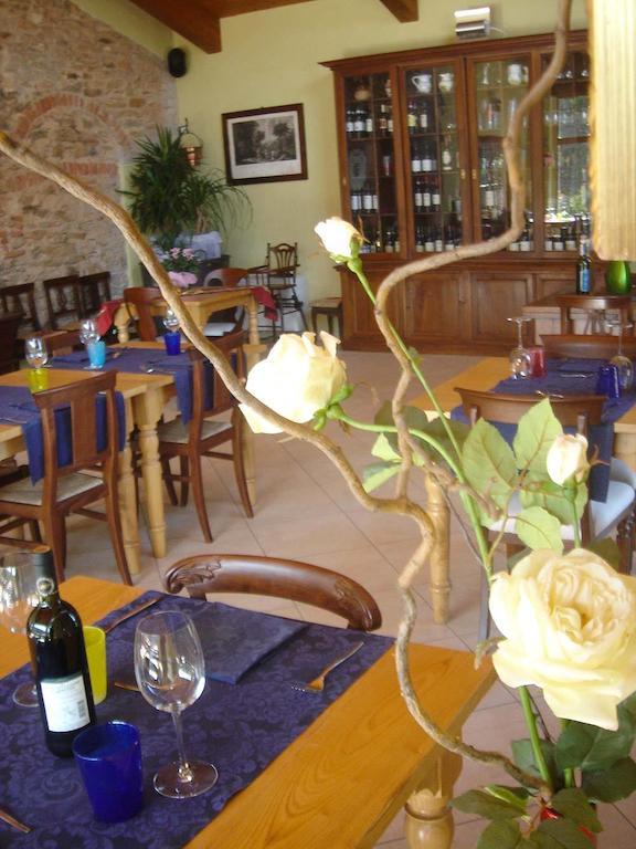 Il Baco Da Seta Villa Manta Bagian luar foto